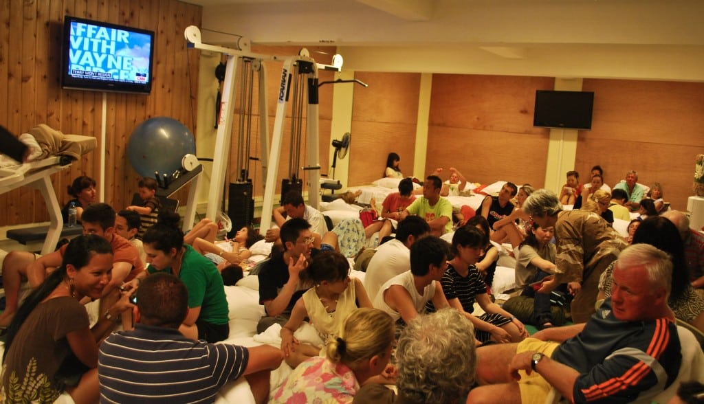 Bora Bora Cyclone Oli